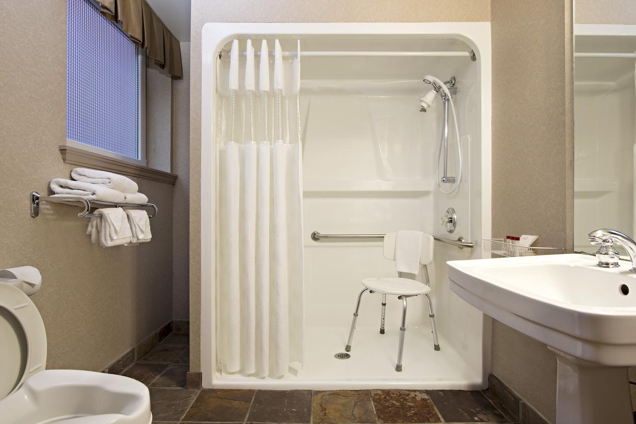 Ramada Limited Downtown Ванкувър Екстериор снимка