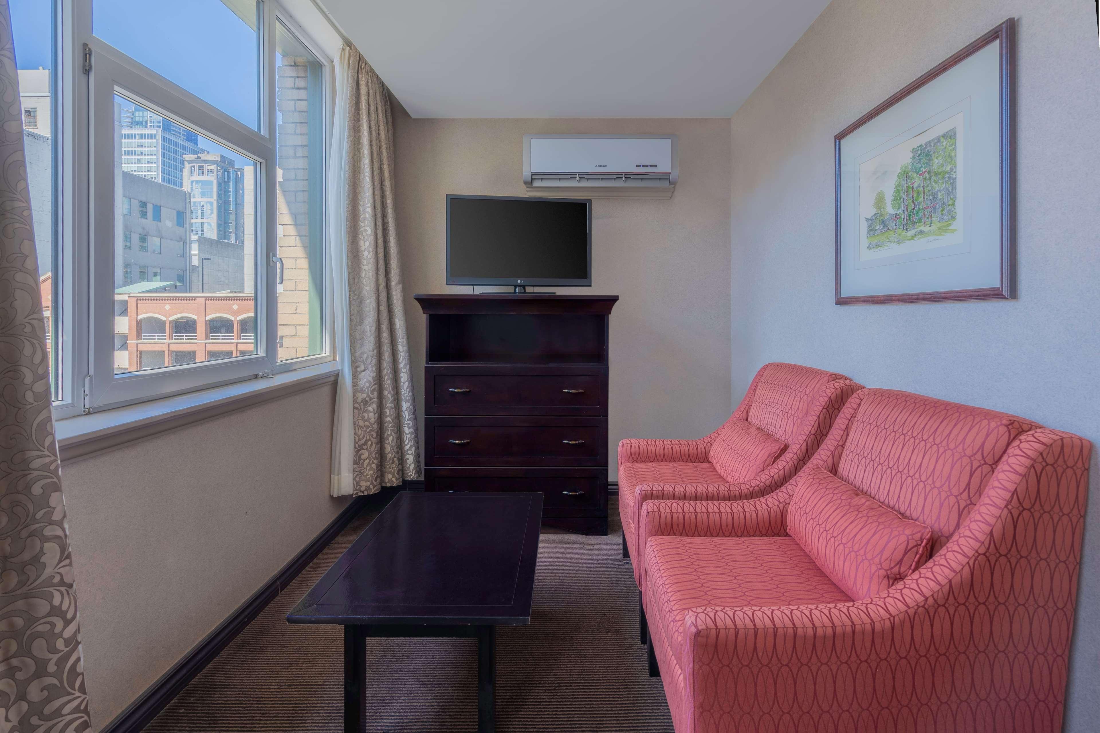 Ramada Limited Downtown Ванкувър Екстериор снимка