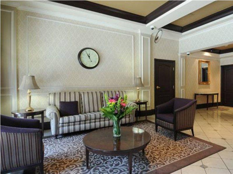 Ramada Limited Downtown Ванкувър Екстериор снимка
